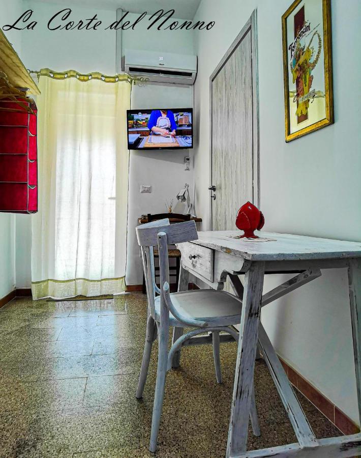La Corte Del Nonno By Itriahomes Ceglie Messapica Eksteriør bilde